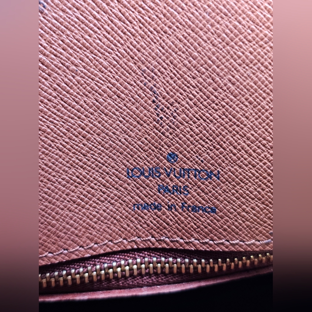 Louis Vuitton Babylone Monogram Tote - Picture 13 of 16